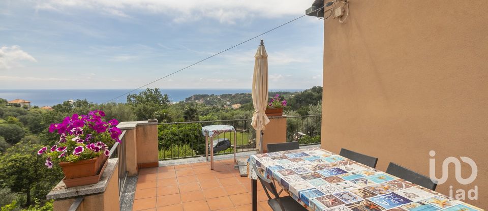Town house 13 rooms of 284 m² in Varazze (17019)