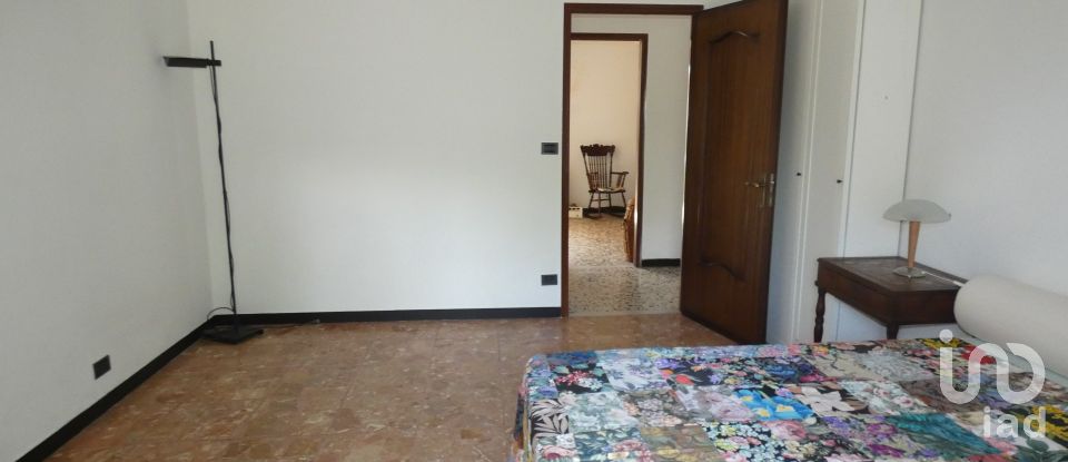 Apartment 6 rooms of 90 m² in Carro (19020)