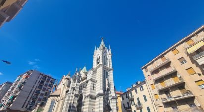 Negozio / locale commerciale di 45 m² in Savona (17100)