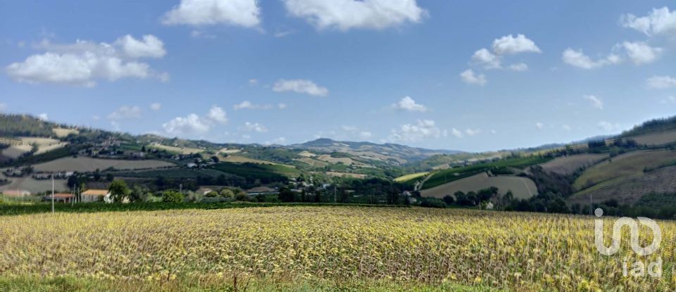 Townhouse 5 rooms of 220 m² in Carassai (63063)