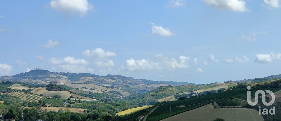 Townhouse 5 rooms of 220 m² in Carassai (63063)