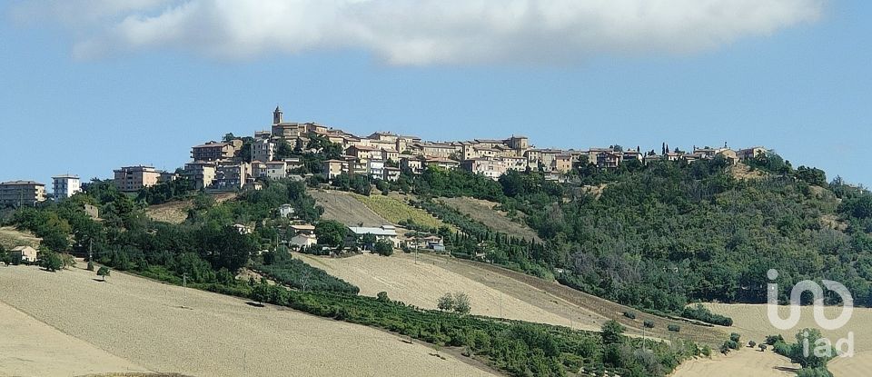 Townhouse 5 rooms of 220 m² in Carassai (63063)