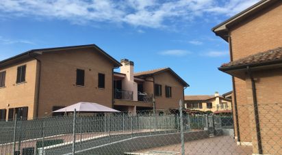 Appartamento 5 locali di 245 m² a Porto Sant'Elpidio (63821)