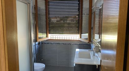 Trilocale di 150 m² a Castignano (63072)