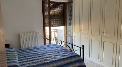 Villa a schiera 3 locali di 150 m² in Castignano (63072)