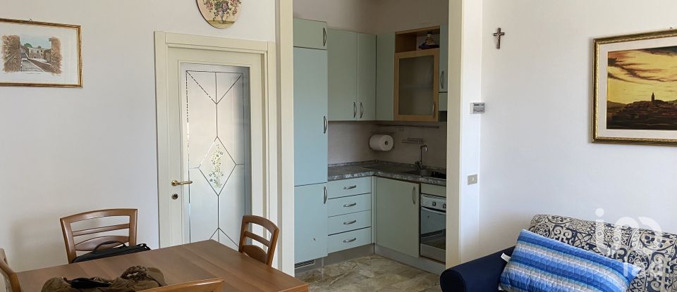 Villa a schiera 3 locali di 150 m² in Castignano (63072)