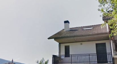 Villa a schiera 6 locali di 330 m² in Castignano (63072)