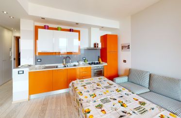 Three-room apartment of 50 sq m in Arenzano (16011)