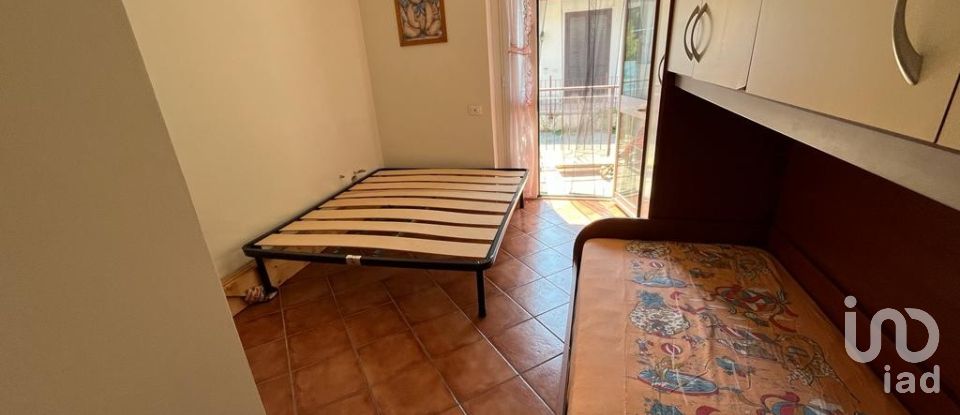 Townhouse 2 rooms of 70 m² in Balestrino (17020)