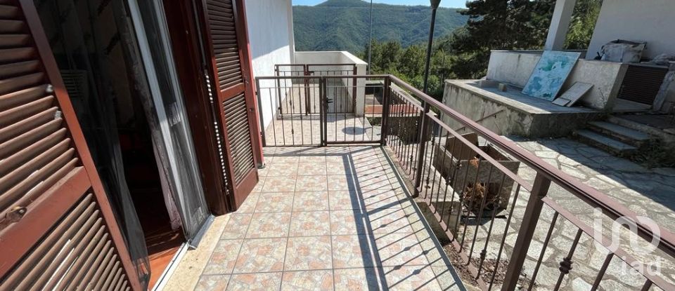 Townhouse 2 rooms of 70 m² in Balestrino (17020)
