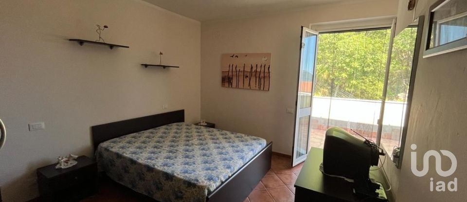 Townhouse 2 rooms of 70 m² in Balestrino (17020)