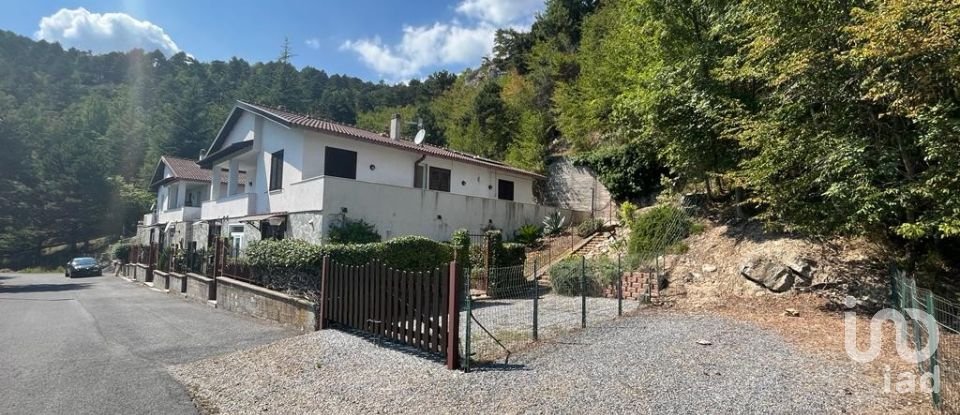 Casa indipendente 2 locali di 70 m² in Balestrino (17020)
