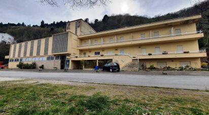 Hotel-ristorante di 2.500 m² in Serra San Quirico (60048)