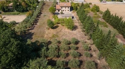 Casa indipendente 11 locali di 400 m² in Collecorvino (65010)