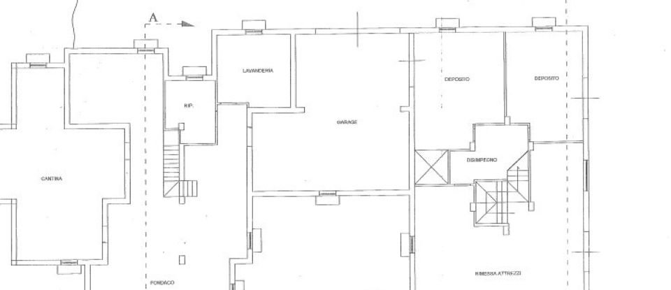 Casa indipendente 12 locali di 1.000 m² in Teramo (64100)