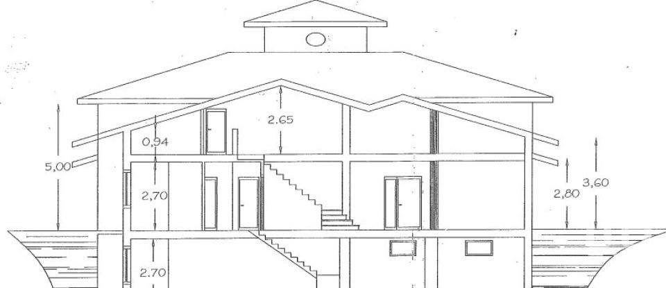 Town house 12 rooms of 1,000 m² in Teramo (64100)