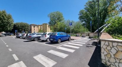 Commercial space of 239 sq m in Terni (05100)
