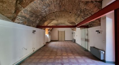 Commercial space of 300 sq m in Terni (05100)