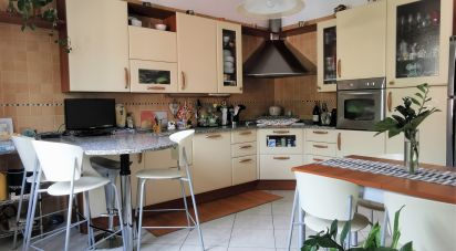 Quadrilocale di 80 m² a Vado Ligure (17047)