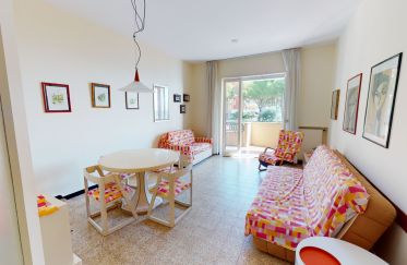 Apartment 5 rooms of 78 sq m in Arenzano (16011)
