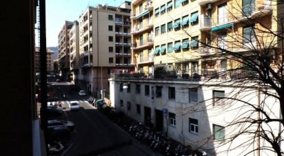 Two-room apartment of 80 m² in Genova (16142)
