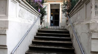 Three-room apartment of 85 m² in Genova (16137)