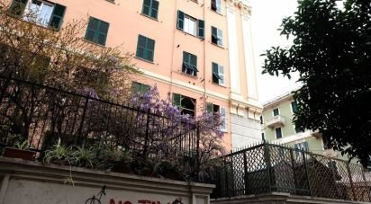 Three-room apartment of 85 m² in Genova (16137)