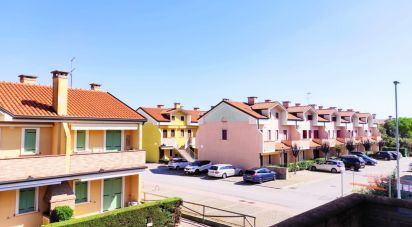 Casa indipendente / Villa 5 locali di 85 m² in Rosolina (45010)