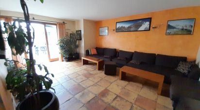 Hotel-ristorante di 1.350 m² in Rocca di Cambio (67047)