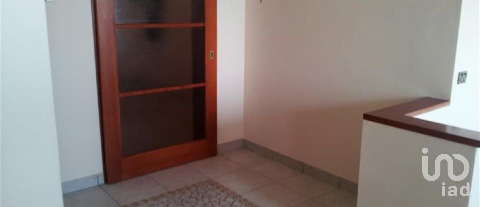 Villa Bifamiliare 20 locali di 420 m² in Colonnella (64010)