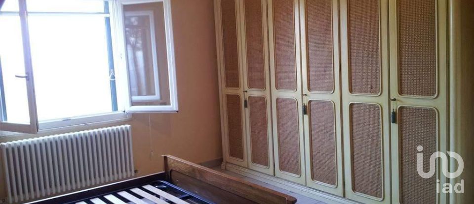 Villa Bifamiliare 20 locali di 420 m² in Colonnella (64010)