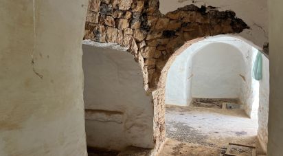 Trullo 6 locali di 140 m² in Ceglie Messapica (72013)