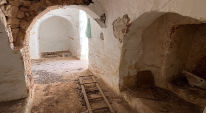Trullo 6 locali di 140 m² in Ceglie Messapica (72013)