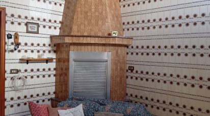 Casa indipendente 8 locali di 142 m² in Neviano (73040)