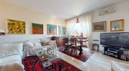 Four-room apartment of 91 sq m in Busto Arsizio (21052)