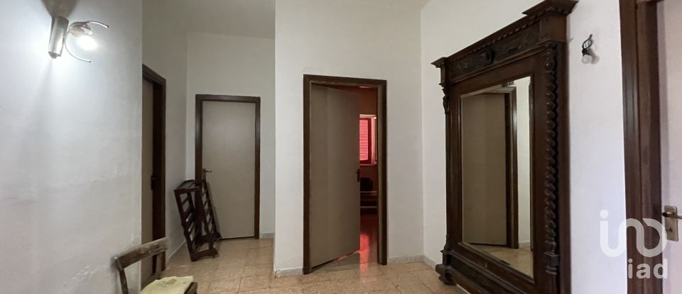 House 9 rooms of 189 m² in Martina Franca (74015)