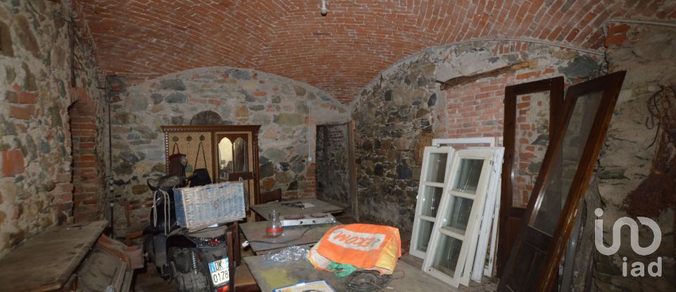 Casa indipendente / Villa 10 locali di 350 m² in Massimino (12071)