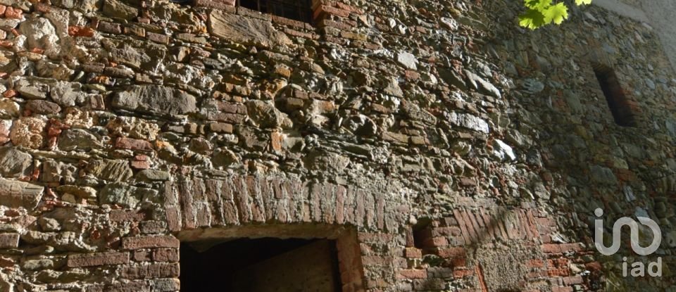 Casa indipendente / Villa 10 locali di 350 m² in Massimino (12071)