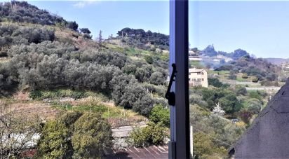 Apartment 5 rooms of 87 m² in Genova (16157)
