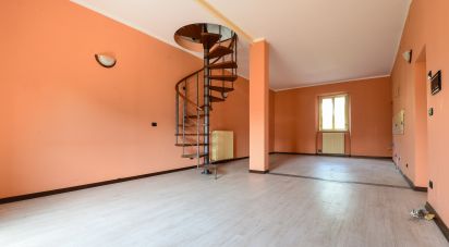 House 14 rooms of 340 m² in Millesimo (17017)