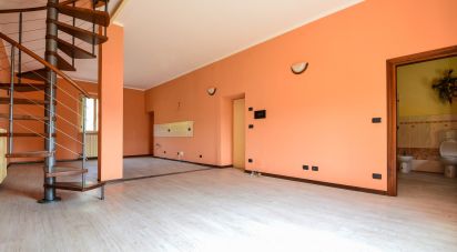 House 14 rooms of 340 m² in Millesimo (17017)