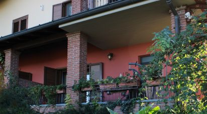 Villa Bifamiliare 13 locali di 300 m² in Stradella (27049)