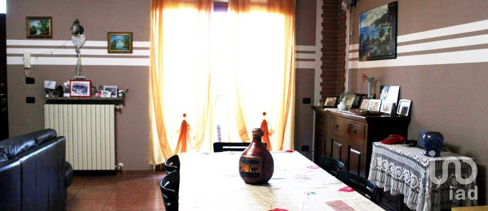 Villa Bifamiliare 13 locali di 300 m² in Stradella (27049)