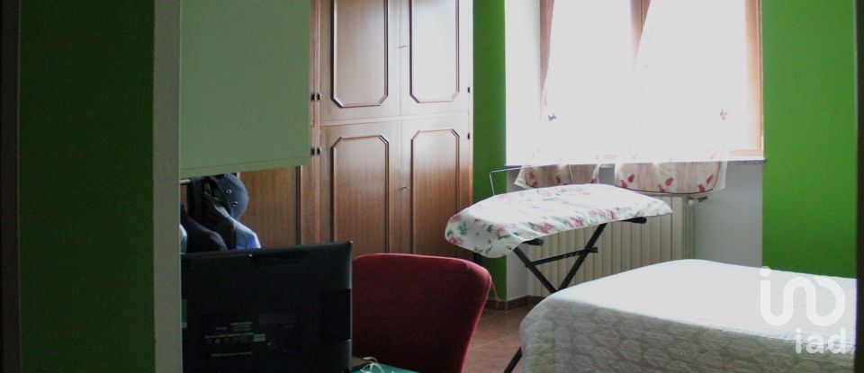 Villa Bifamiliare 13 locali di 300 m² in Stradella (27049)