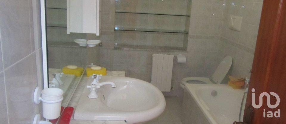 Apartment 5 rooms of 92 m² in Serra d'Aiello (87030)