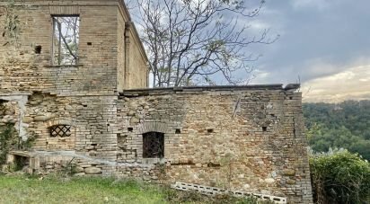 Rustico 4 locali di 165 m² in Controguerra (64010)