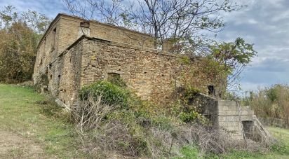 Rustico 4 locali di 165 m² in Controguerra (64010)