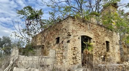 Rustico 4 locali di 165 m² in Controguerra (64010)