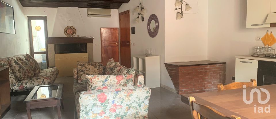 Two-room apartment of 35 m² in Terni (05100)