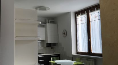 Two-room apartment of 50 m² in Genova (16158)